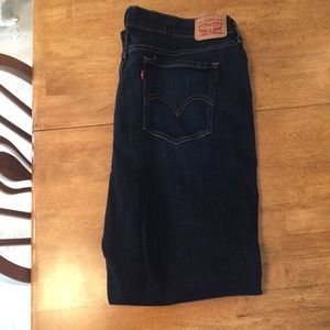 Levi’s 414 Relaxed Straight Dark Wash